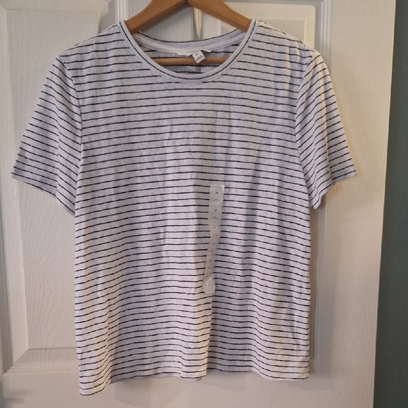 Banana Republic Black and White Striped Short Sleeve Crew Neck Tee Shirt Medium - Picture 1 of 7